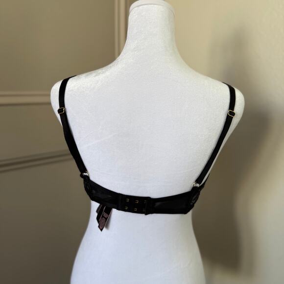 Victoria's Secret Luxe Low Cut Demi Bra Embroidered Lace Sheer Mesh 32DDD - Picture 3 of 4
